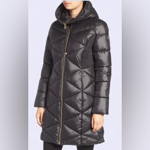 Guess Faux Fur Hooded Long Quilted Winter Puffer Jacket Coat Size M - Picture 13 of 13